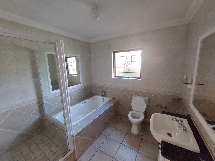 4 Bedroom Property for Sale in Panorama Western Cape